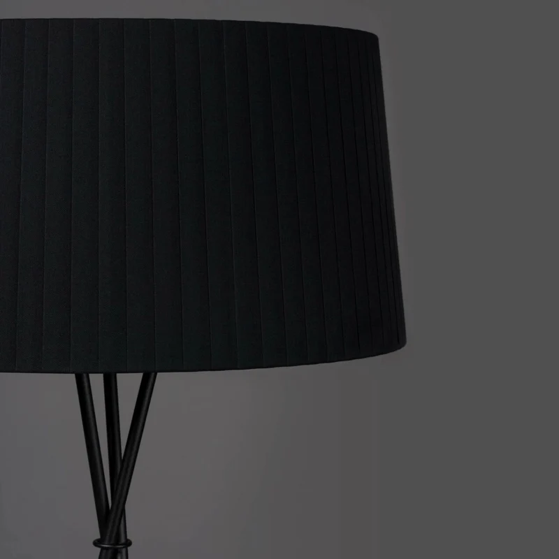 Santa & Cole Tripode G5 Floor Lamp