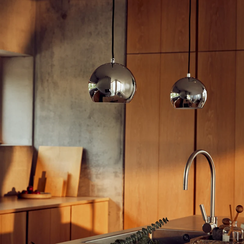 Frandsen Ball Ø 18 cm Pendant Lamp