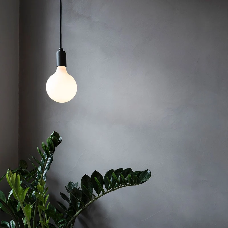 Tala Porcelain III E27 G125 Matte White - 540lm 2700K - Dimmable