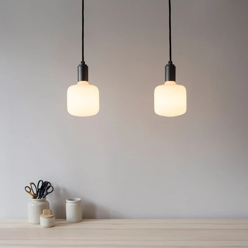 Tala Oblo E27 T125 Matte White - 540lm 2700K - Dimmable