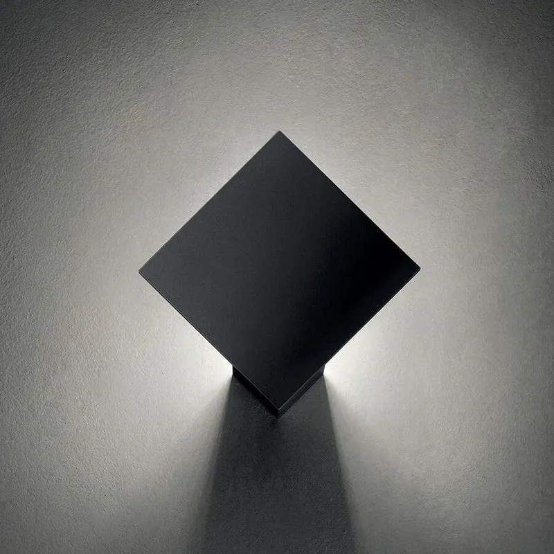 Lodes Puzzle Wall / Ceiling Light