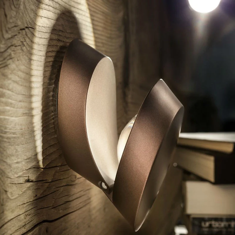 Lodes Pin-Up Wall Light