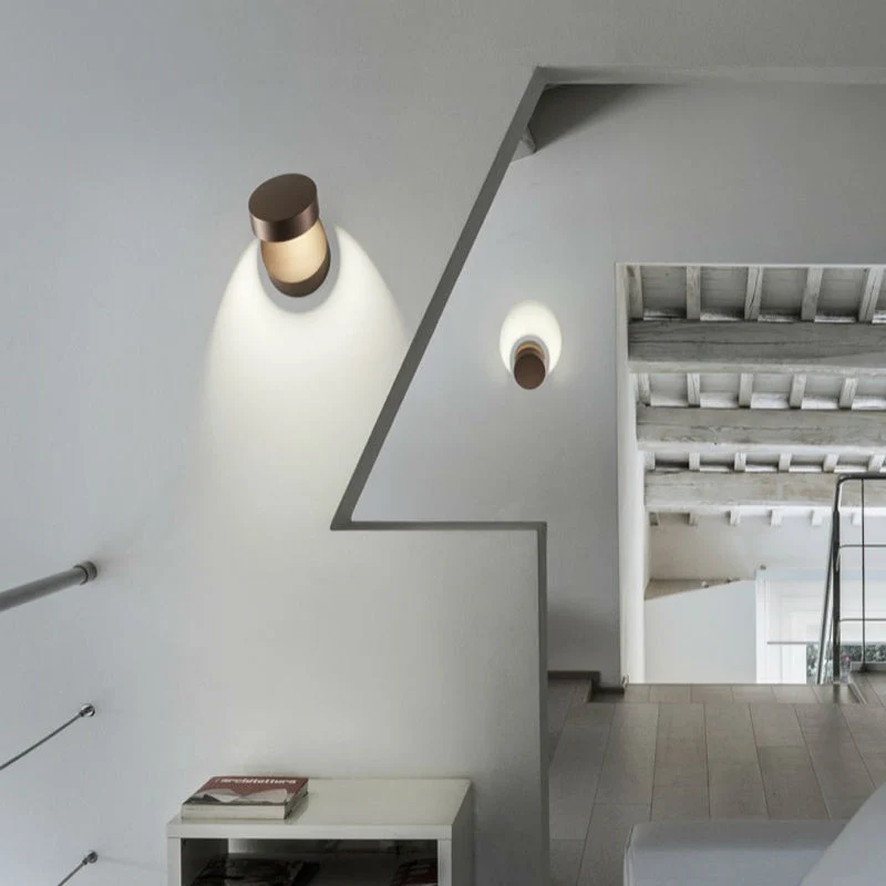 Lodes Pin-Up Wall Light