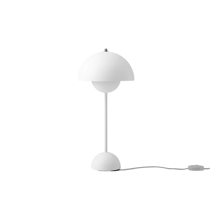 &Tradition Flowerpot VP3 Table Lamp