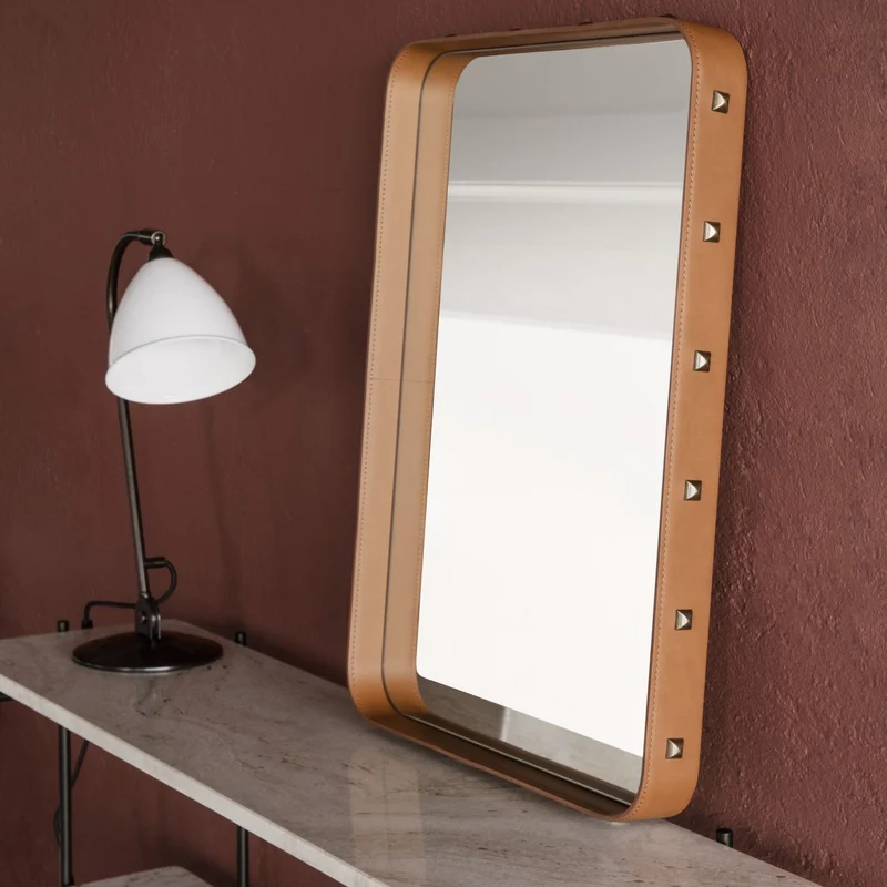 Gubi Bestlite BL2 Table Lamp