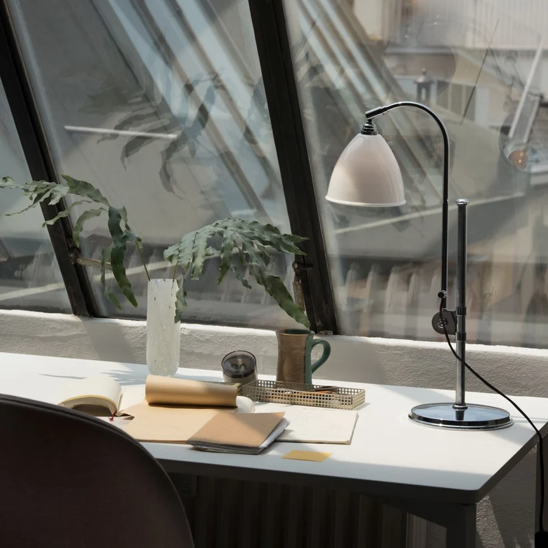 Gubi Bestlite BL1 Table Lamp