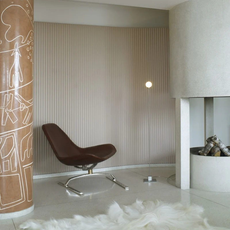 Northern Snowball Floor Lamp