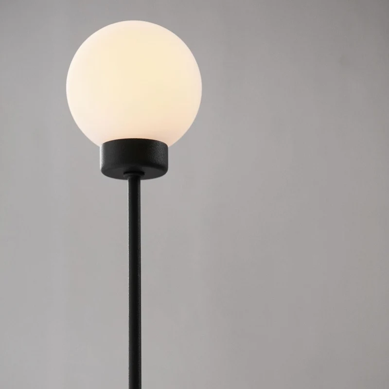 Northern Snowball Floor Lamp