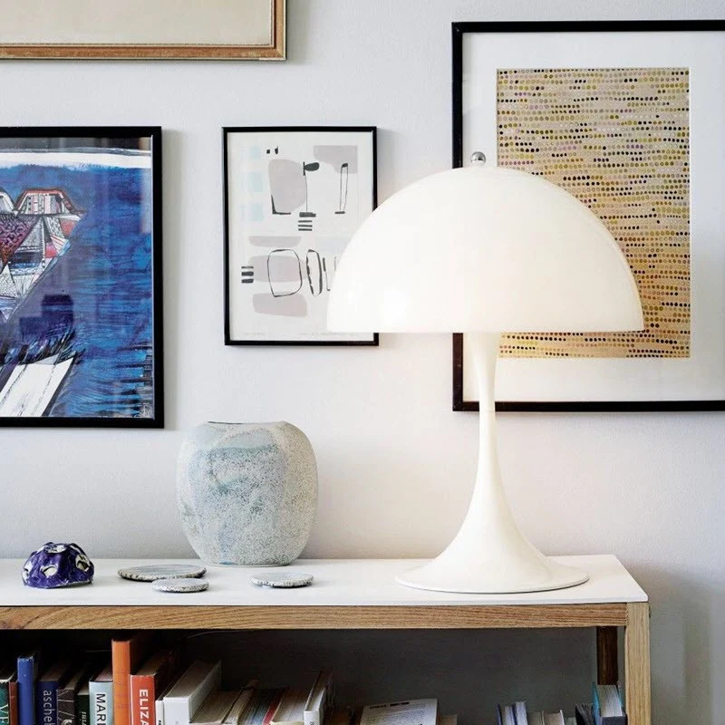 Louis Poulsen Panthella 400 Table Lamp
