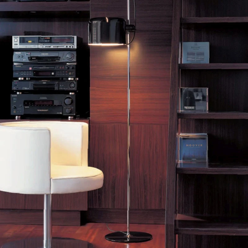 Oluce Coupé 3321 Floor Lamp