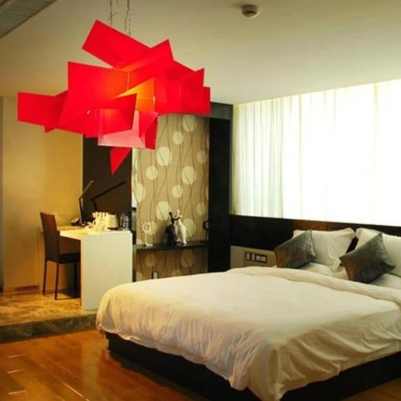 Lustre Suspension Rouge