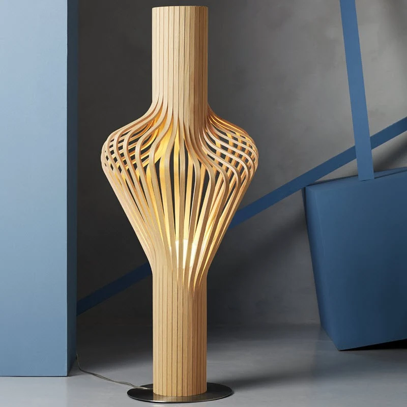 Northern Diva Floor Lamp