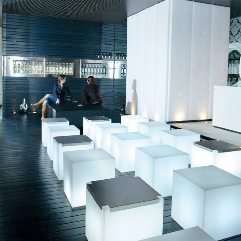 Slide Design Cubo Indoor Floor Lamp