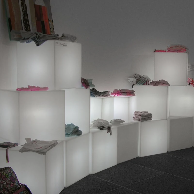 Slide Design Cubo Indoor Floor Lamp